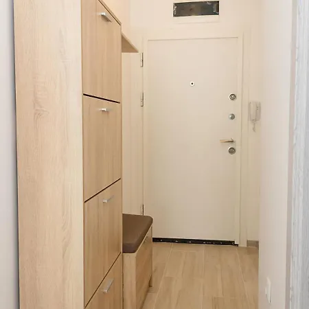 Modern Haven In Retreat With Chic Ambiance By Flat Mаnager *