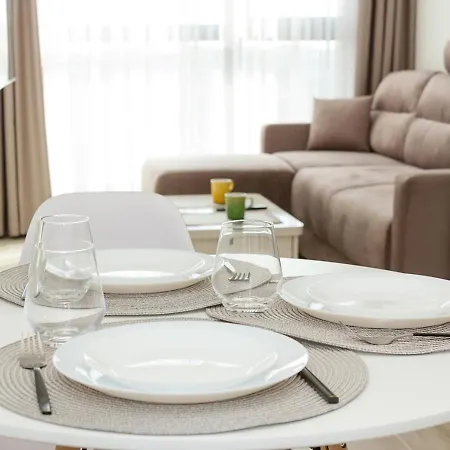 Modern Haven In Retreat With Chic Ambiance By Flat Mаnager Lägenhet *