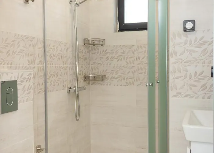 Modern Haven In Retreat With Chic Ambiance By Flat Mаnager Apartament
